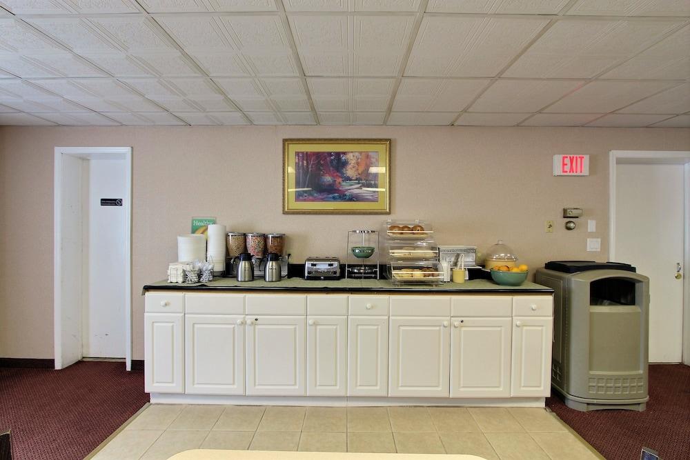 Quality Inn & Suites Millville Exteriör bild