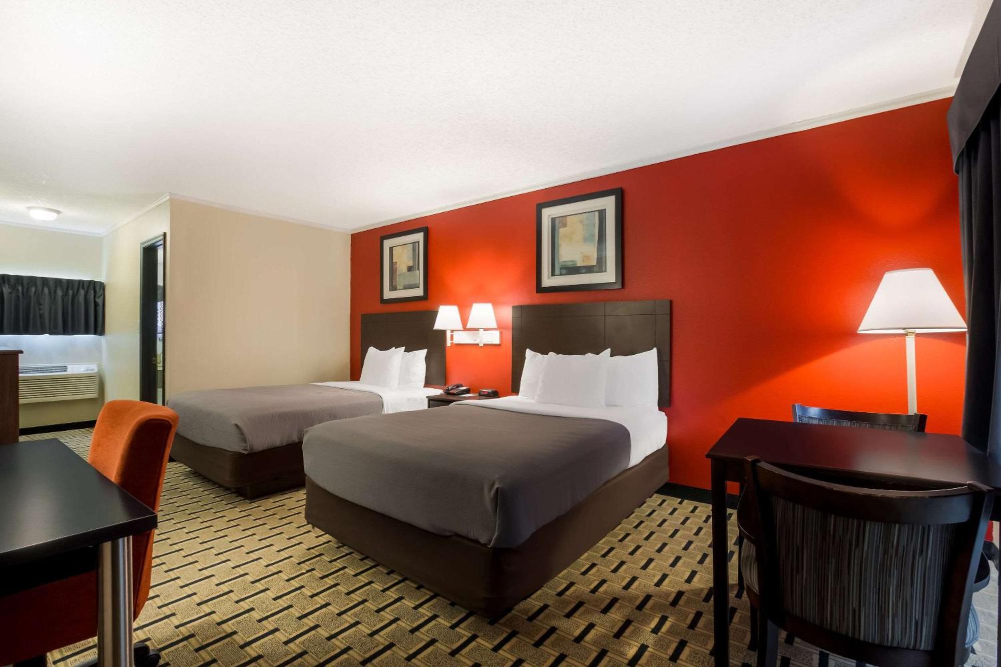 Quality Inn & Suites Millville Exteriör bild